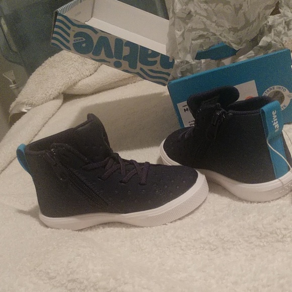 Native shoes - Picture 5 of 5